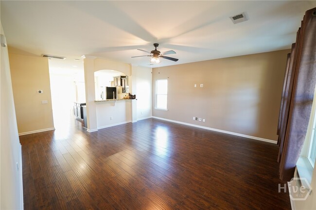 Building Photo - 43 Sand Valley Ct