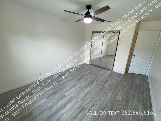 Building Photo - Modern 2 Bedroom 2 Bathroom Duplex