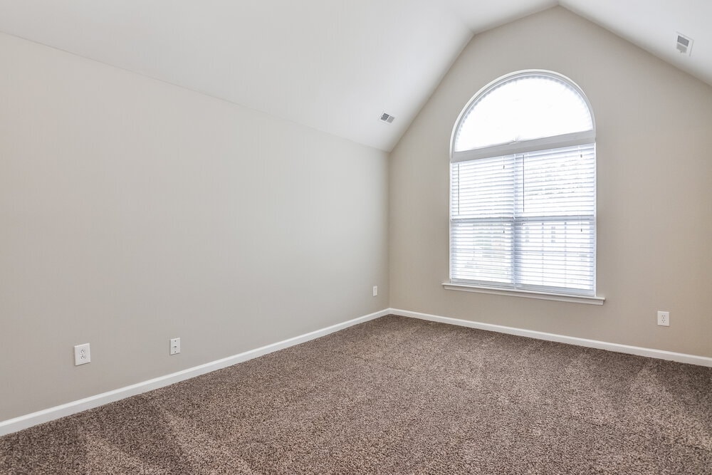 Building Photo - 504 Pyracantha Dr