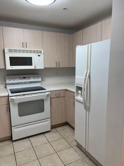 Building Photo - 50 Menores Ave
