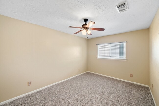 Building Photo - 8030 Pine Falls Dr