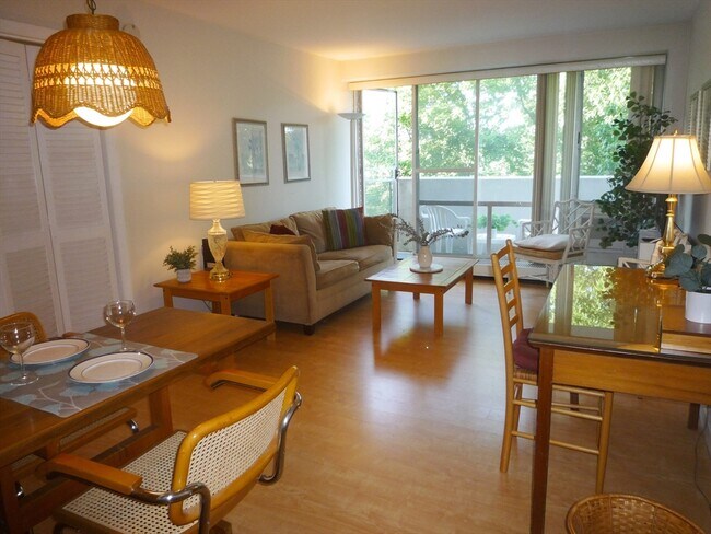 Building Photo - 29 Concord Ave