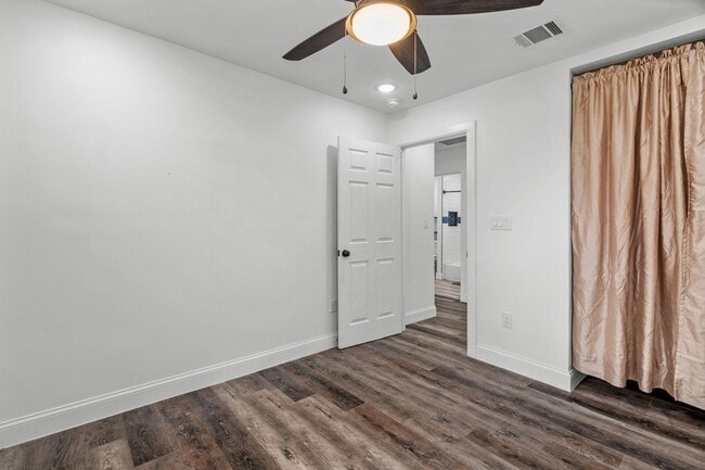 Building Photo - 4136 Lisbon St