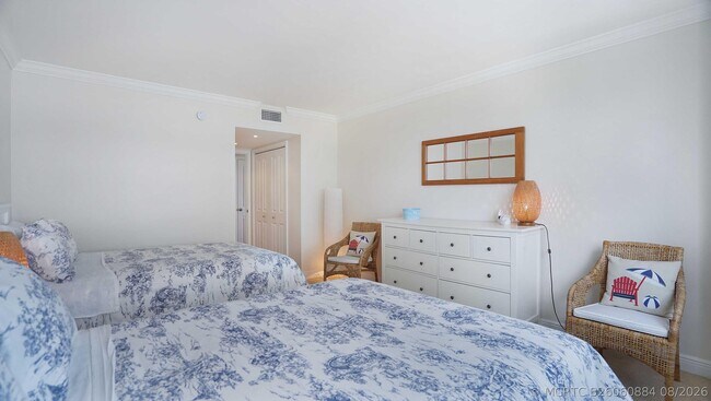 Building Photo - 3430 Galt Ocean Dr