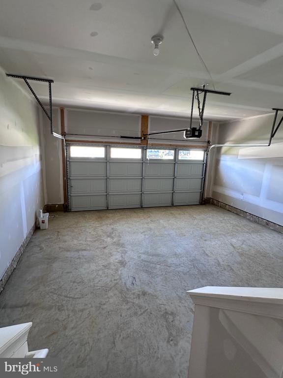 Building Photo - 151 Capulet Ct
