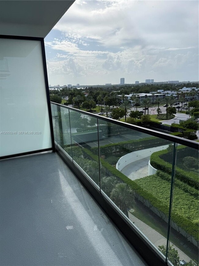Building Photo - 10185 Collins Ave
