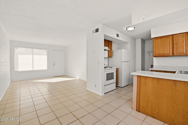 Building Photo - 1680 N Cameron St