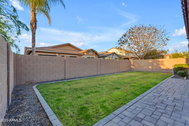 Building Photo - 3938 E Ficus Way