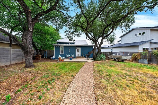 Building Photo - 14541 Hunters Pass