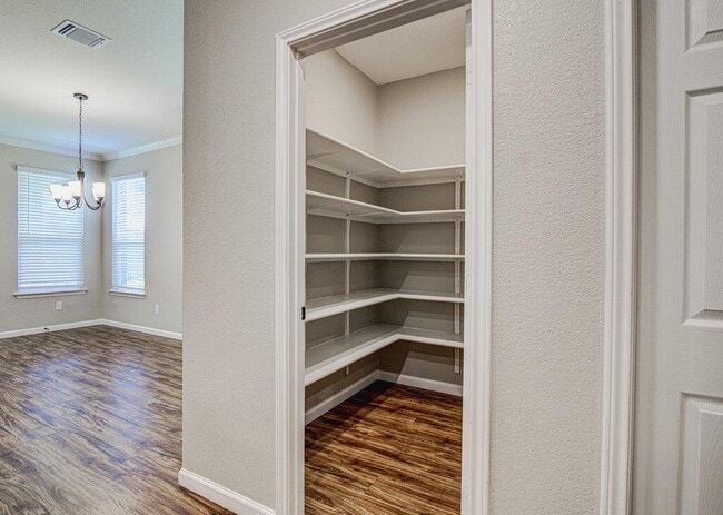 Building Photo - 104 Kyndals Meadow Cove