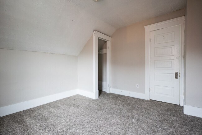 Building Photo - 116 Kennet Ct NW