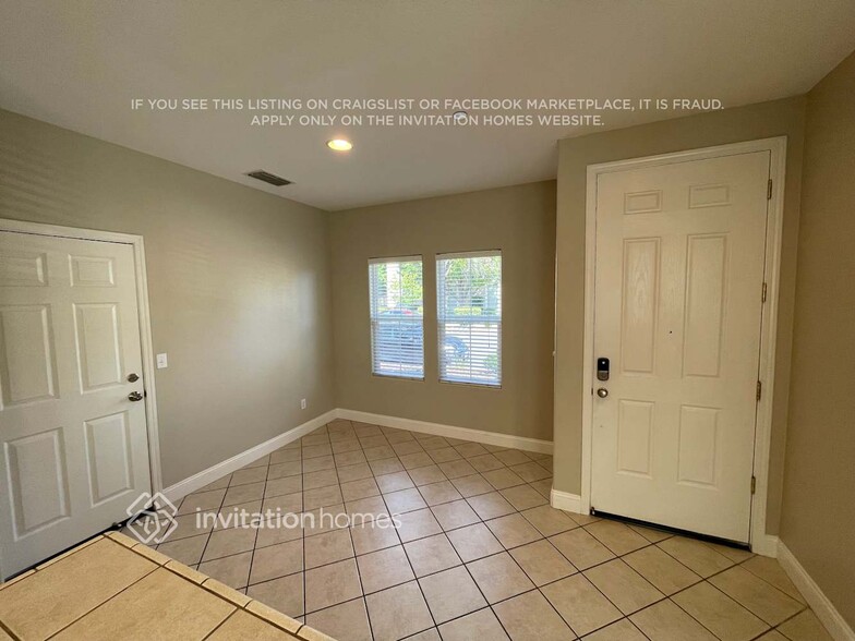 Building Photo - 614 Navigator Dr