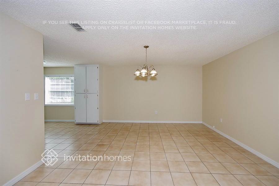 Building Photo - 1601 Stafford Rd