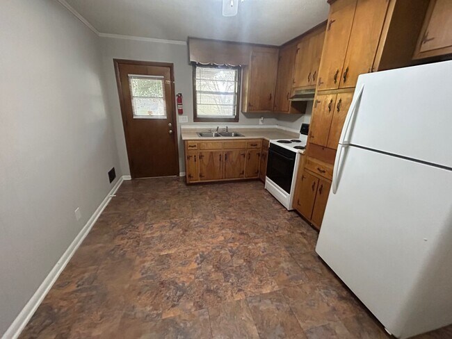 Building Photo - 1217 B Suber Street, Columbia, SC 29205