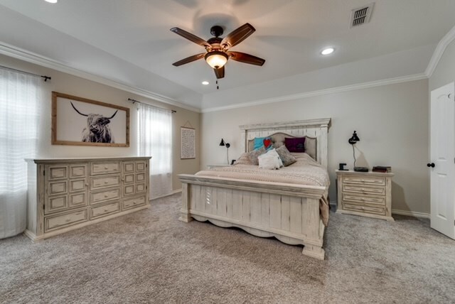 Building Photo - 7603 Canterbury St