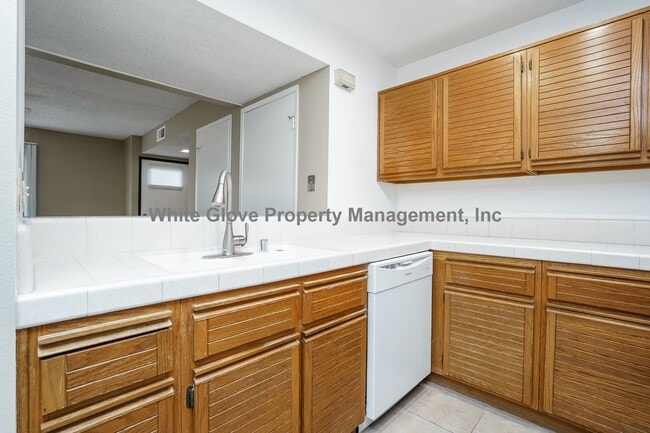 Building Photo - 1 Bedroom with Resort-Style Living at Le Parc | Open Floor Plan, Private Patio & Pools