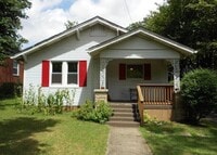 Building Photo - 2 BED 1 BATH WOODBINE COTTAGE