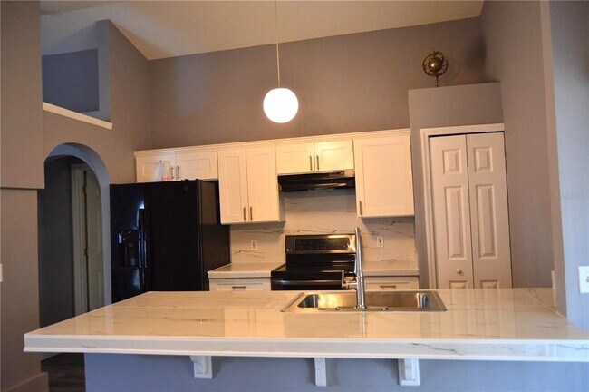 Building Photo - 424 Delicata Dr