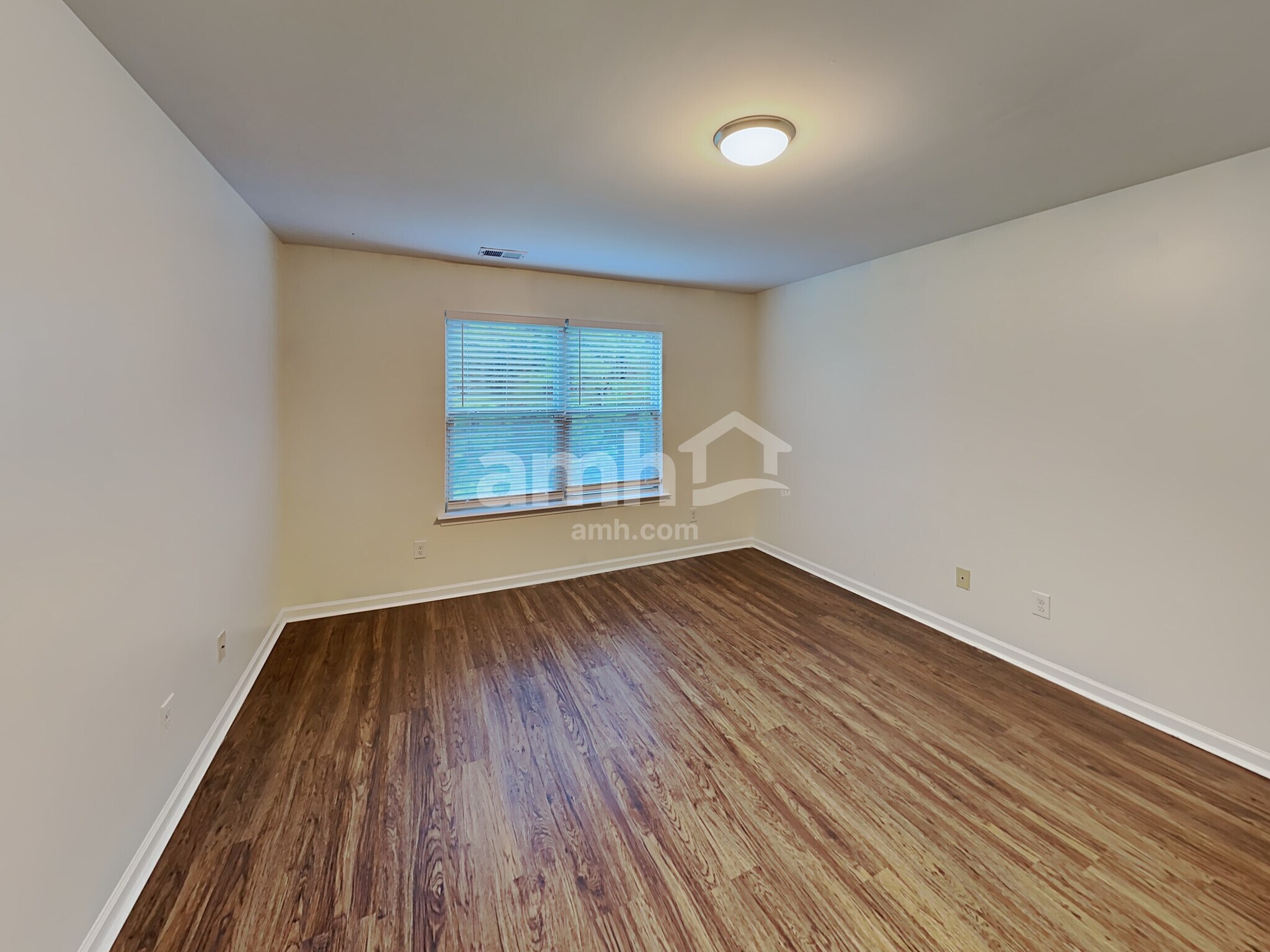 Building Photo - 343 Alcovy Way