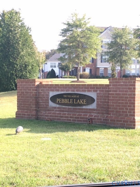 Building Photo - 7474 Pebble Lake Dr