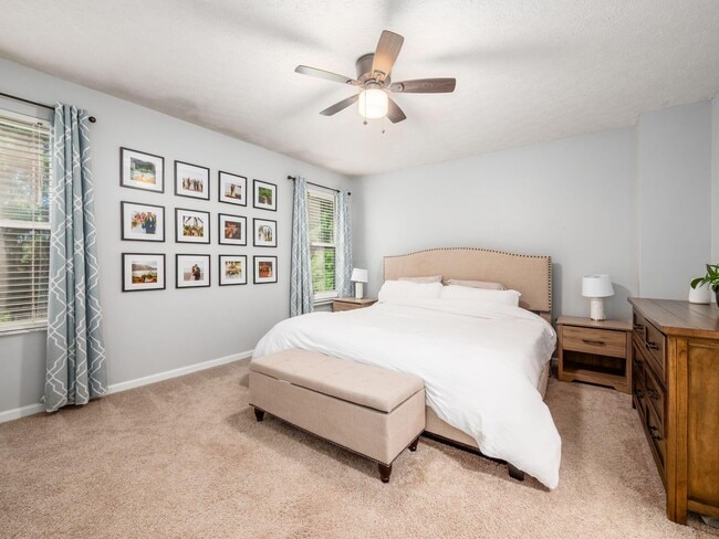 Building Photo - 3259 Longspur Dr