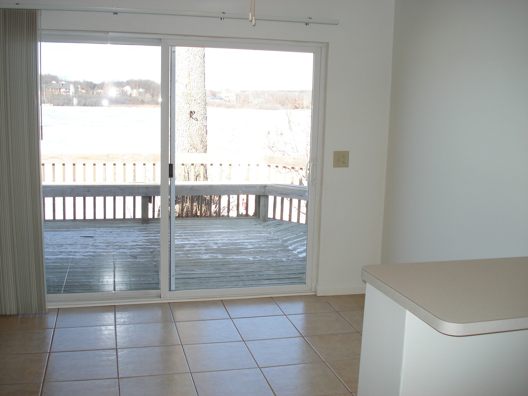 Building Photo - 8755 Hilton Rd