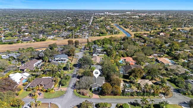 Building Photo - 9980 SW 128th St