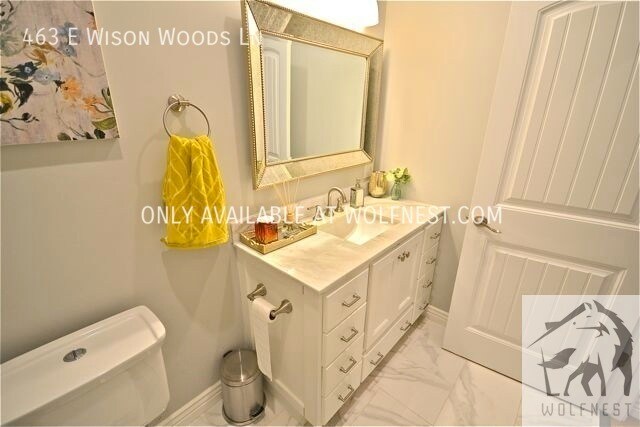 Building Photo - Stunning 6 Bedroom Fort Union Home! No Dep...
