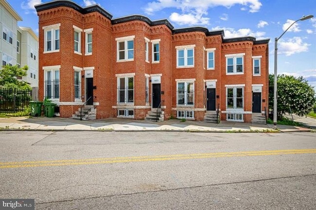 Building Photo - 1605 Clifton Ave