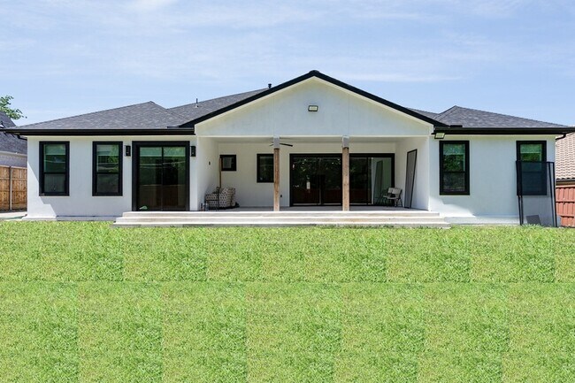 Building Photo - 6254 Linden Ln