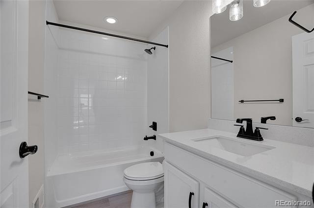 Building Photo - 2548 Simpson Ln
