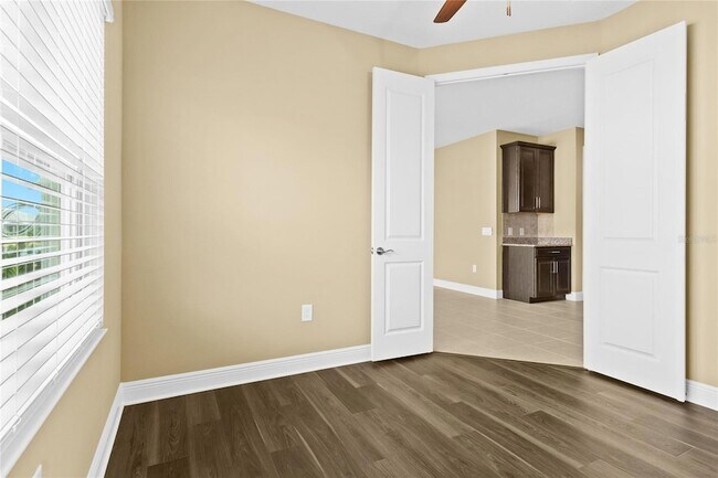 Building Photo - 10112 Lake Wales Cir