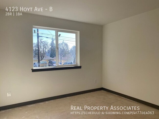 Building Photo - 4123 Hoyt Ave