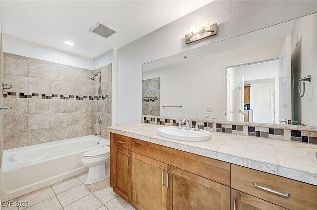 Building Photo - 8255 S Las Vegas Blvd