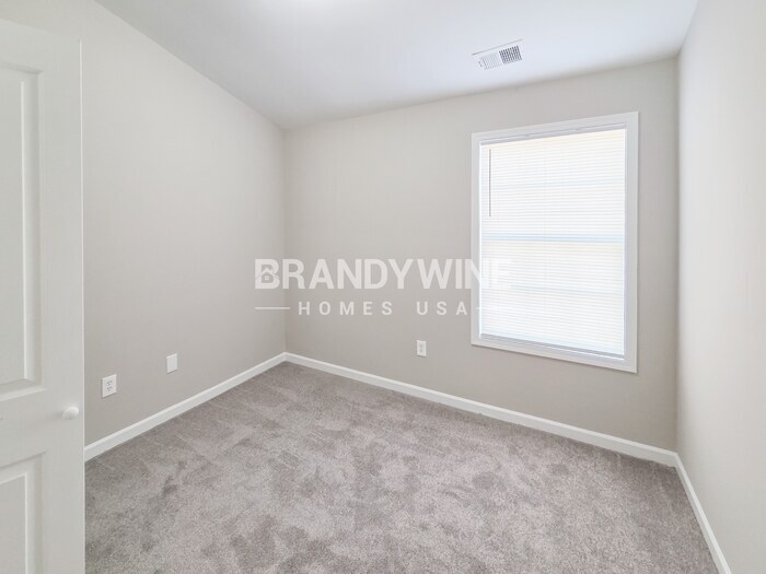 Building Photo - 8596 Webb Rd