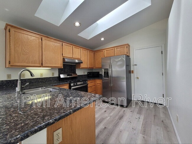 Building Photo - 1 Sorbell Ct