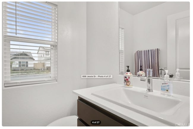 Building Photo - 668 Jessie Dr