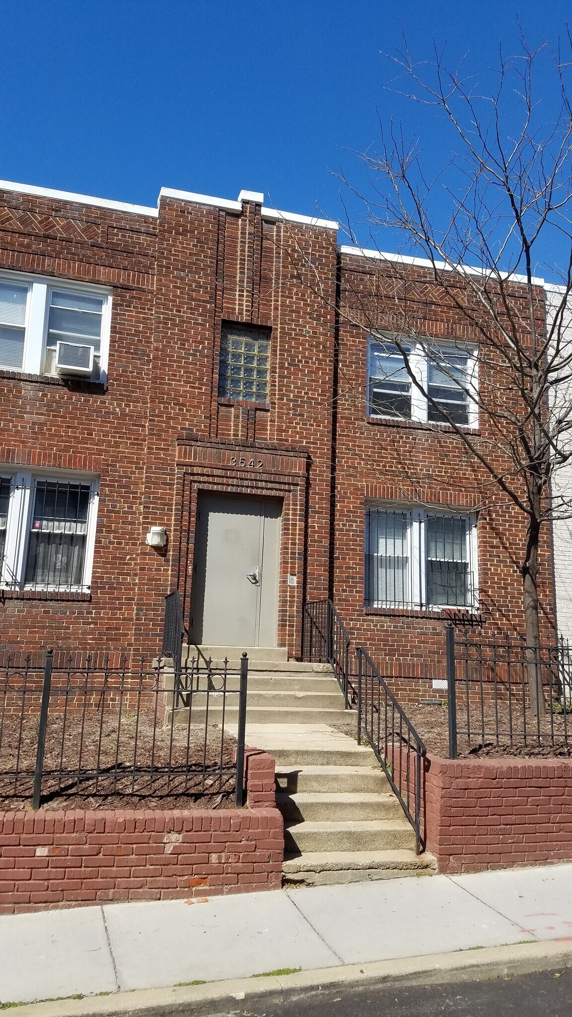 Building Photo - 3542 6th St NW