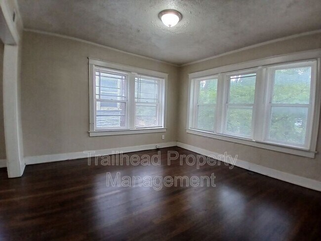 Building Photo - 108 N Indiana Ave