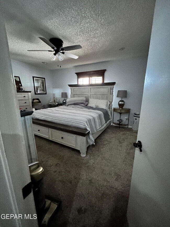 Building Photo - 12416 Flora Alba Dr