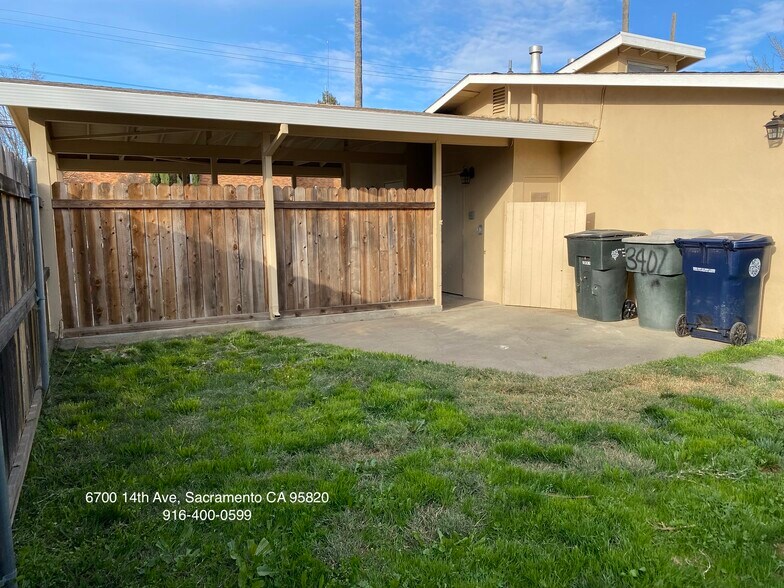 Building Photo - 6700 14th Ave