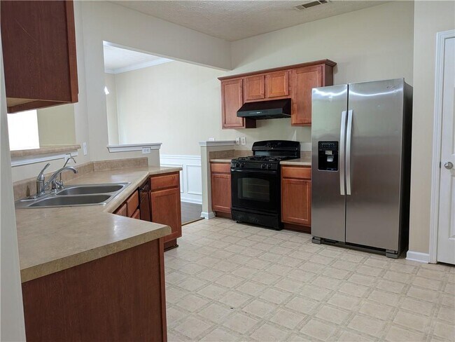 Building Photo - 4624 Windale Dr NW