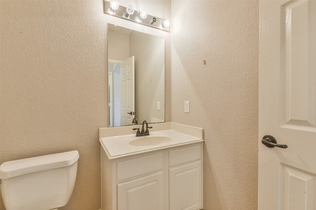 Building Photo - 15303 Paxton Landing Ln