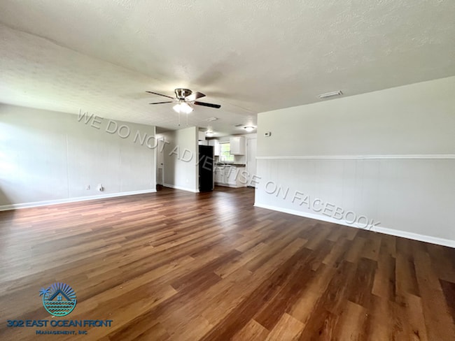 Building Photo - Gorgeous 3 bedroom / 1.5 bathroom home ready for rent in Orange Park.