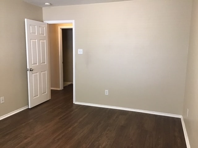 Building Photo - 10434 Hamlet Vale Ct