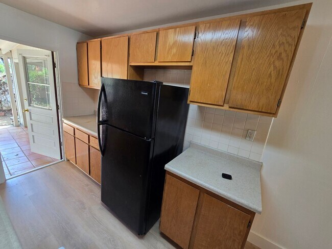 Building Photo - Coconino Ct. 3716-18