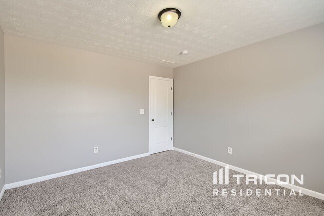 Building Photo - 142 Nobility Ln