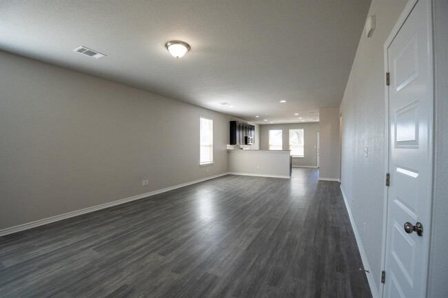 Building Photo - 252 Syrah Ct