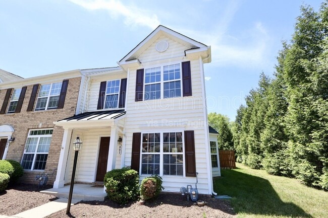 Building Photo - 801 Sweet Tessa Dr