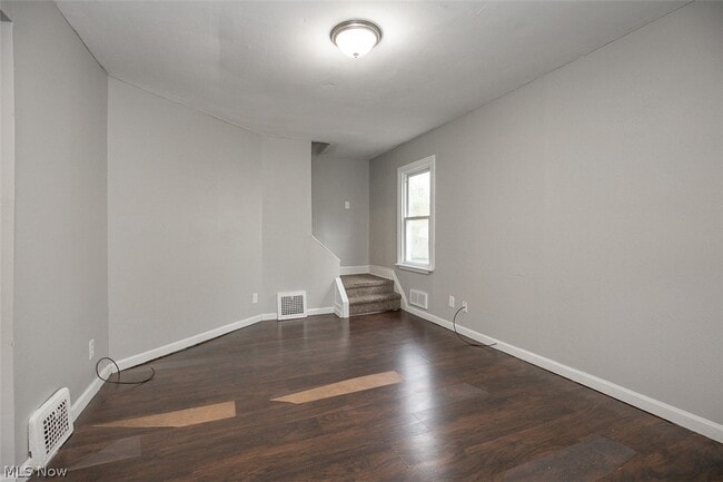 Building Photo - 3409 W 86th St